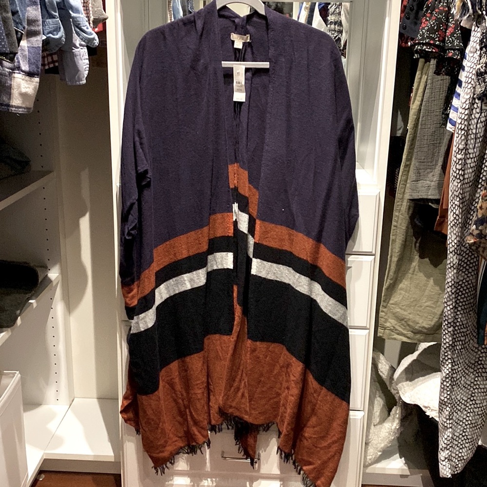 Loft poncho